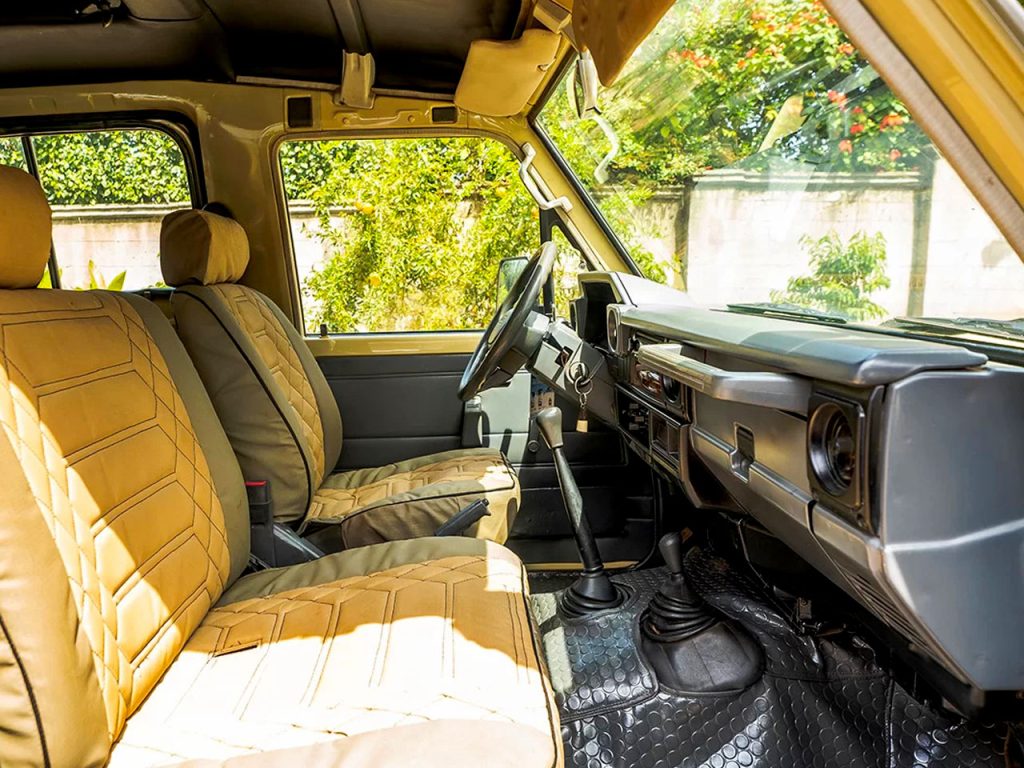 Land-Cruiser-LX-Hardtop-Features-and-Specifications