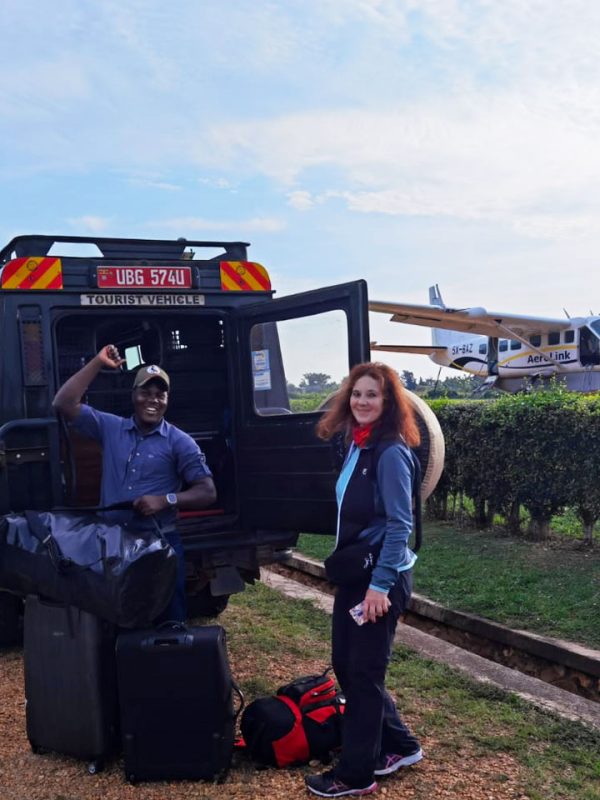Safari-Land-Cruiser-Extended-for-Hire-with-a-Driver-in-Uganda