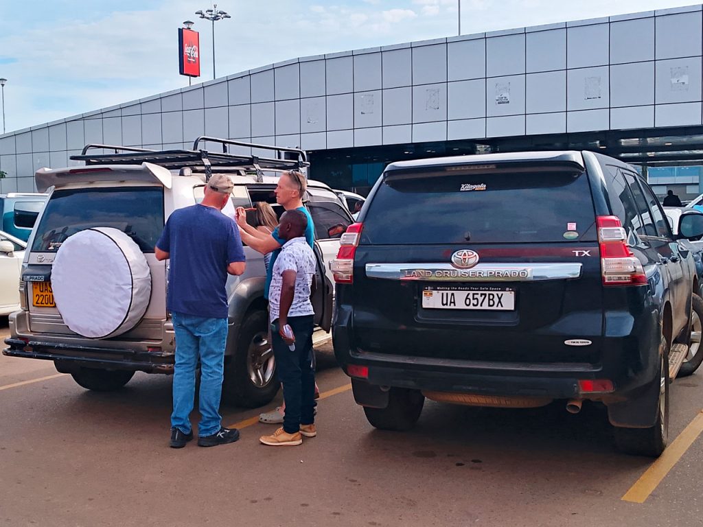 airport-transfer-in-uganda-entebbe-airport-car-hire-uganda