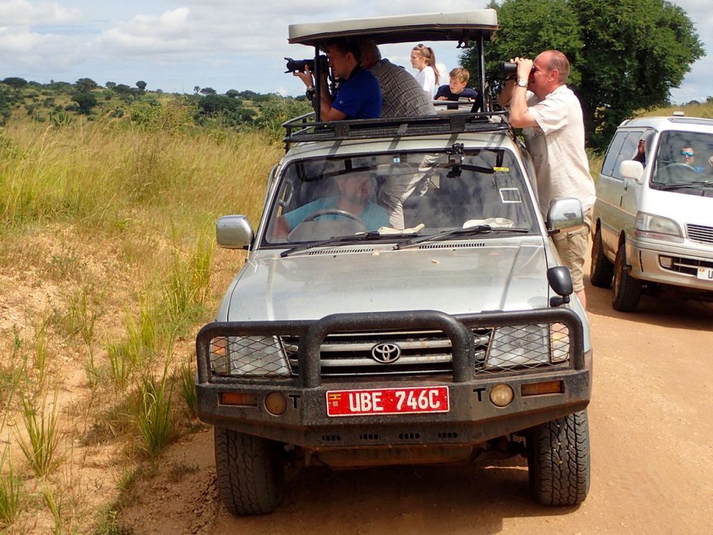 land-cruiser-prado-tx-self-drive-rental-uganda